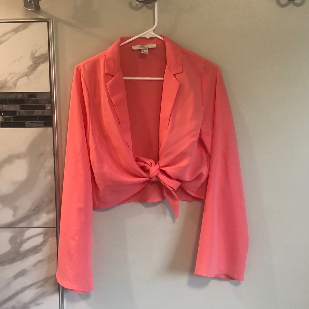 Tied crop